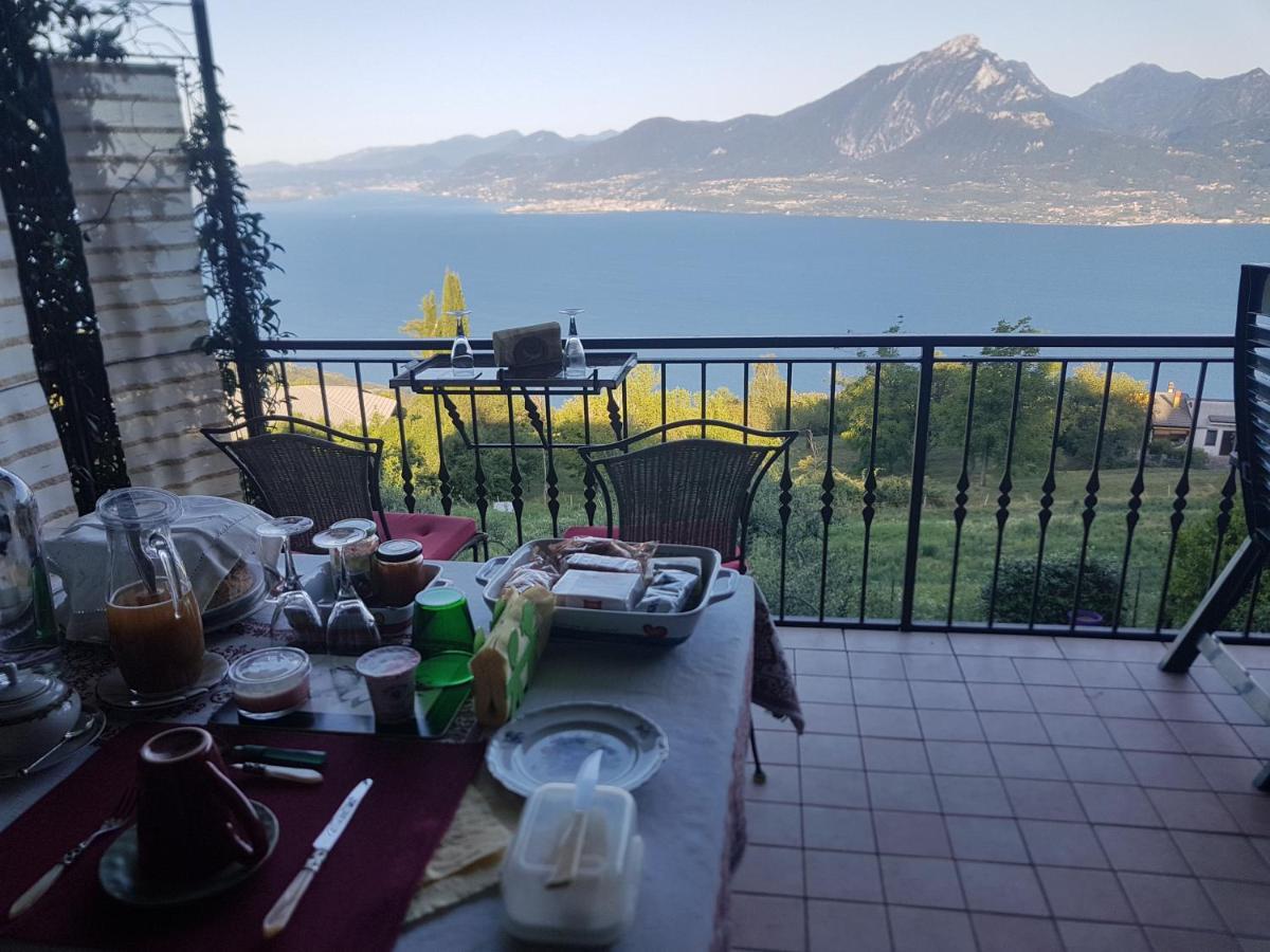 B&B Da Paolo Con Vista Lago Di Garda Сан-Дзено-ді-Монтанья Екстер'єр фото