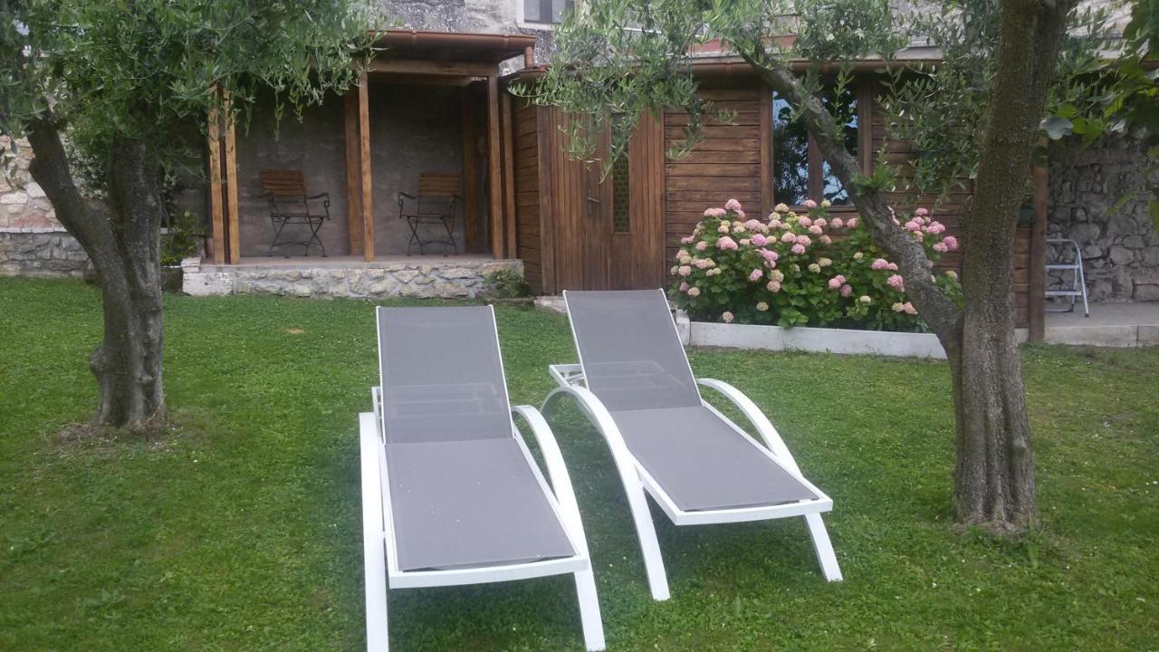 B&B Da Paolo Con Vista Lago Di Garda Сан-Дзено-ді-Монтанья Екстер'єр фото