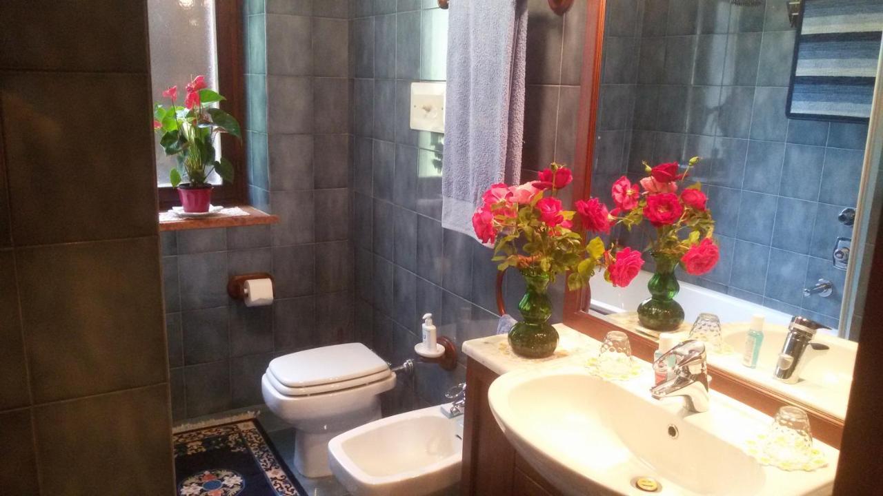 B&B Da Paolo Con Vista Lago Di Garda Сан-Дзено-ді-Монтанья Екстер'єр фото