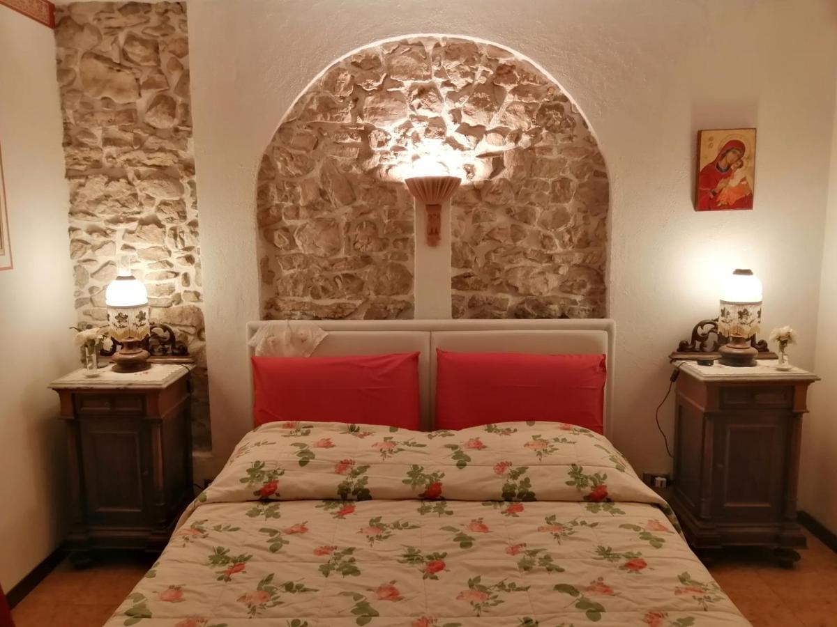 B&B Da Paolo Con Vista Lago Di Garda Сан-Дзено-ді-Монтанья Екстер'єр фото