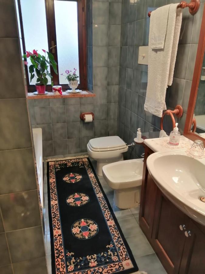 B&B Da Paolo Con Vista Lago Di Garda Сан-Дзено-ді-Монтанья Екстер'єр фото