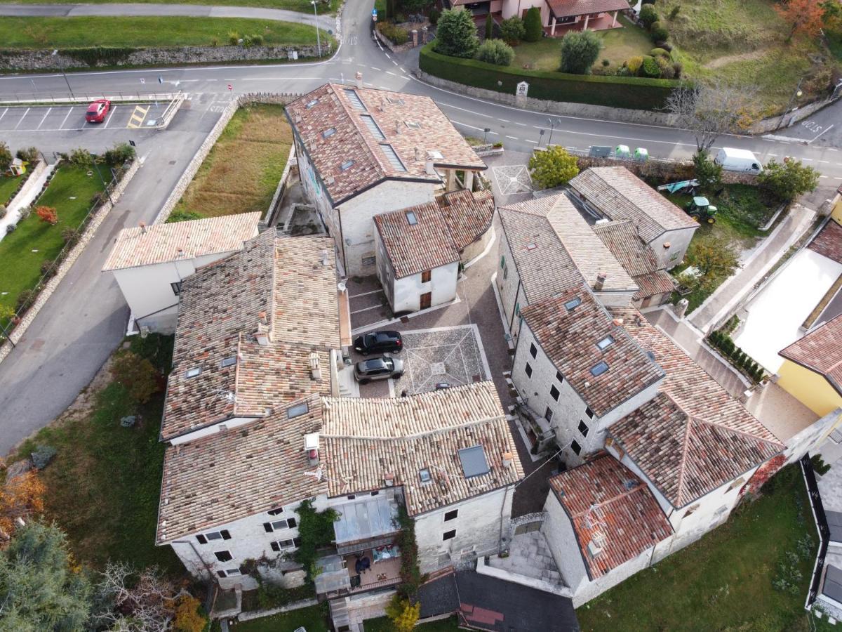 B&B Da Paolo Con Vista Lago Di Garda Сан-Дзено-ді-Монтанья Екстер'єр фото