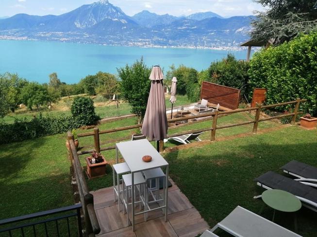 B&B Da Paolo Con Vista Lago Di Garda Сан-Дзено-ді-Монтанья Екстер'єр фото