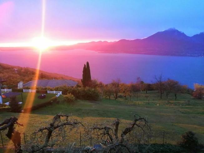 B&B Da Paolo Con Vista Lago Di Garda Сан-Дзено-ді-Монтанья Екстер'єр фото
