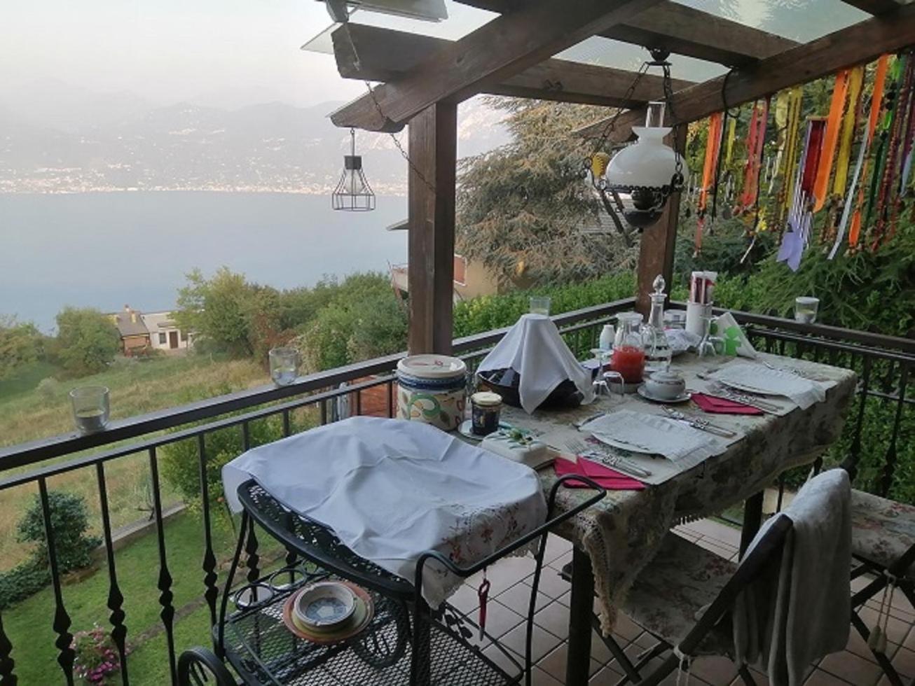 B&B Da Paolo Con Vista Lago Di Garda Сан-Дзено-ді-Монтанья Екстер'єр фото