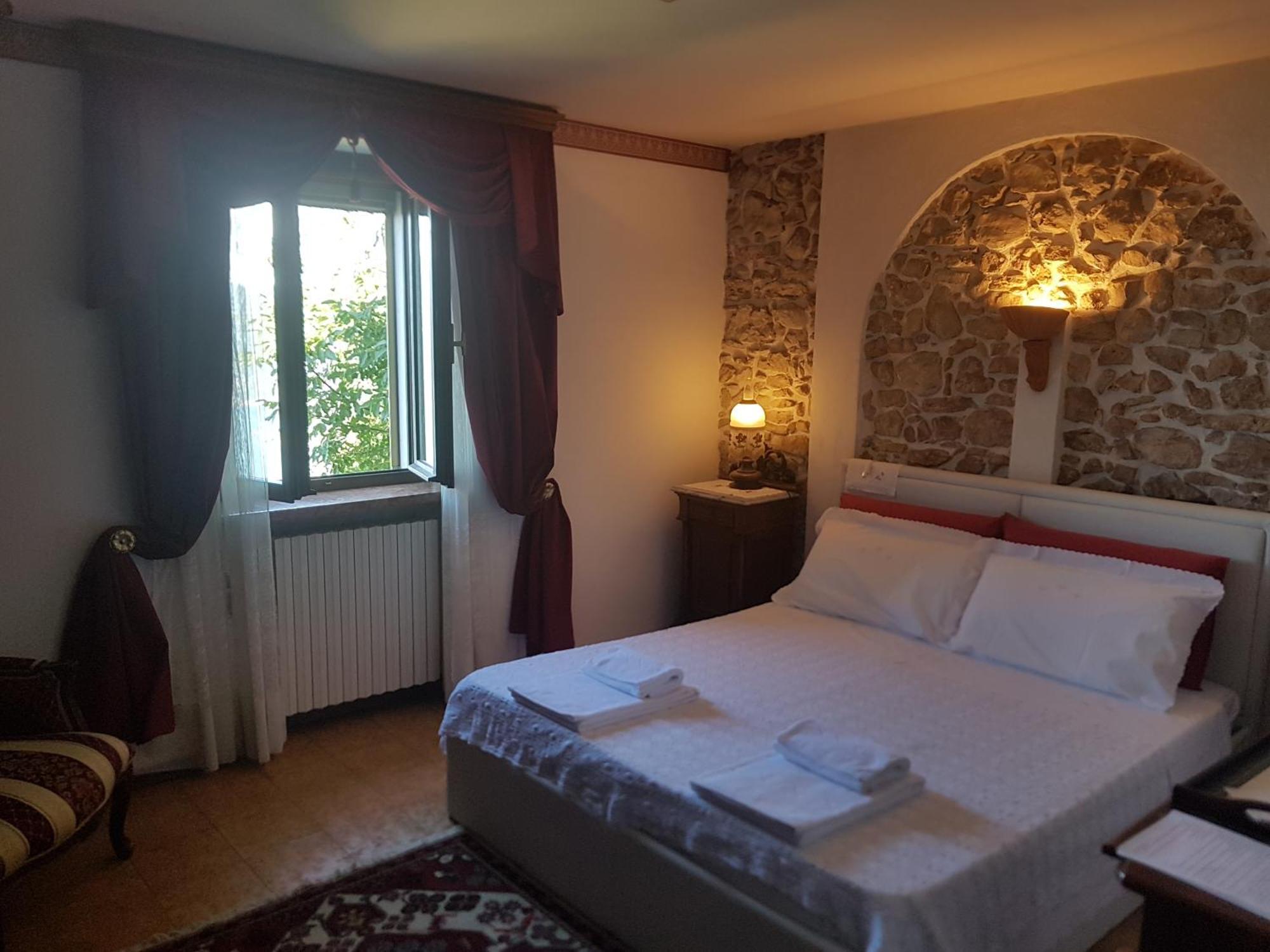 B&B Da Paolo Con Vista Lago Di Garda Сан-Дзено-ді-Монтанья Екстер'єр фото